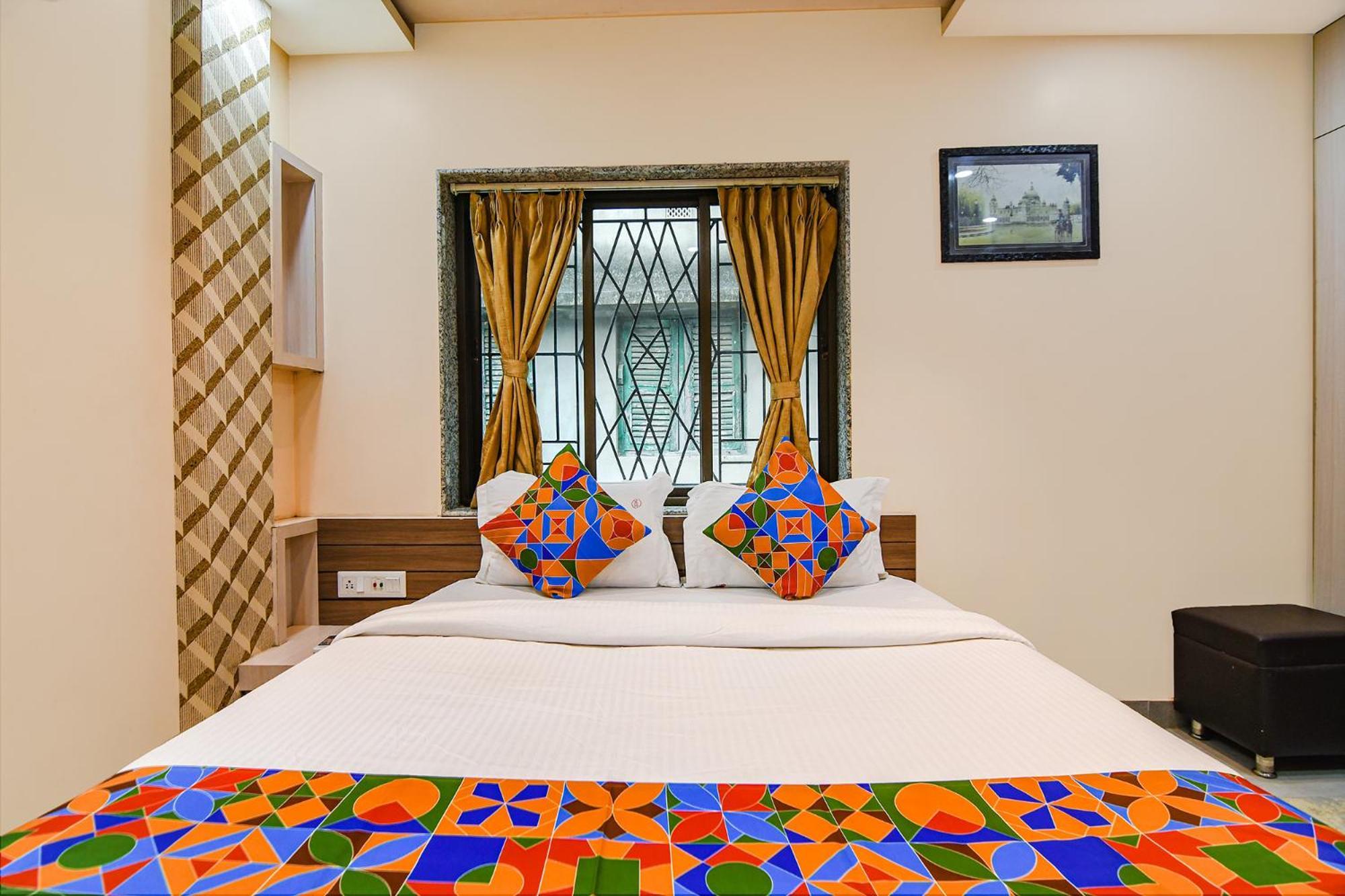 Fabexpress Scholer Motel Kolkata Bagian luar foto