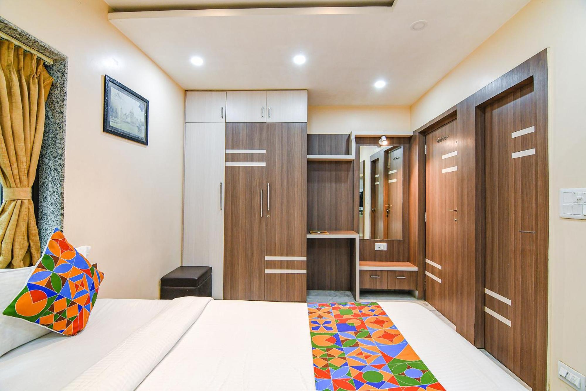 Fabexpress Scholer Motel Kolkata Bagian luar foto