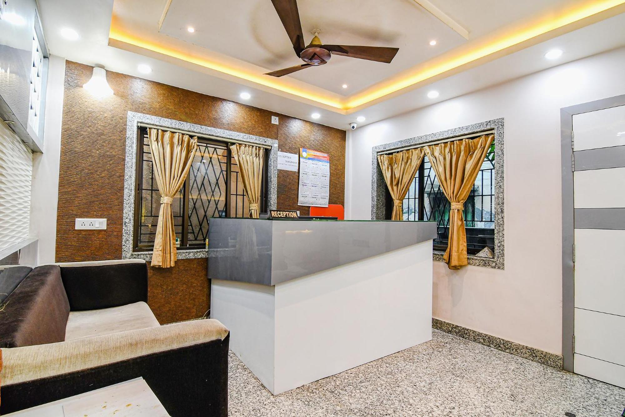 Fabexpress Scholer Motel Kolkata Bagian luar foto