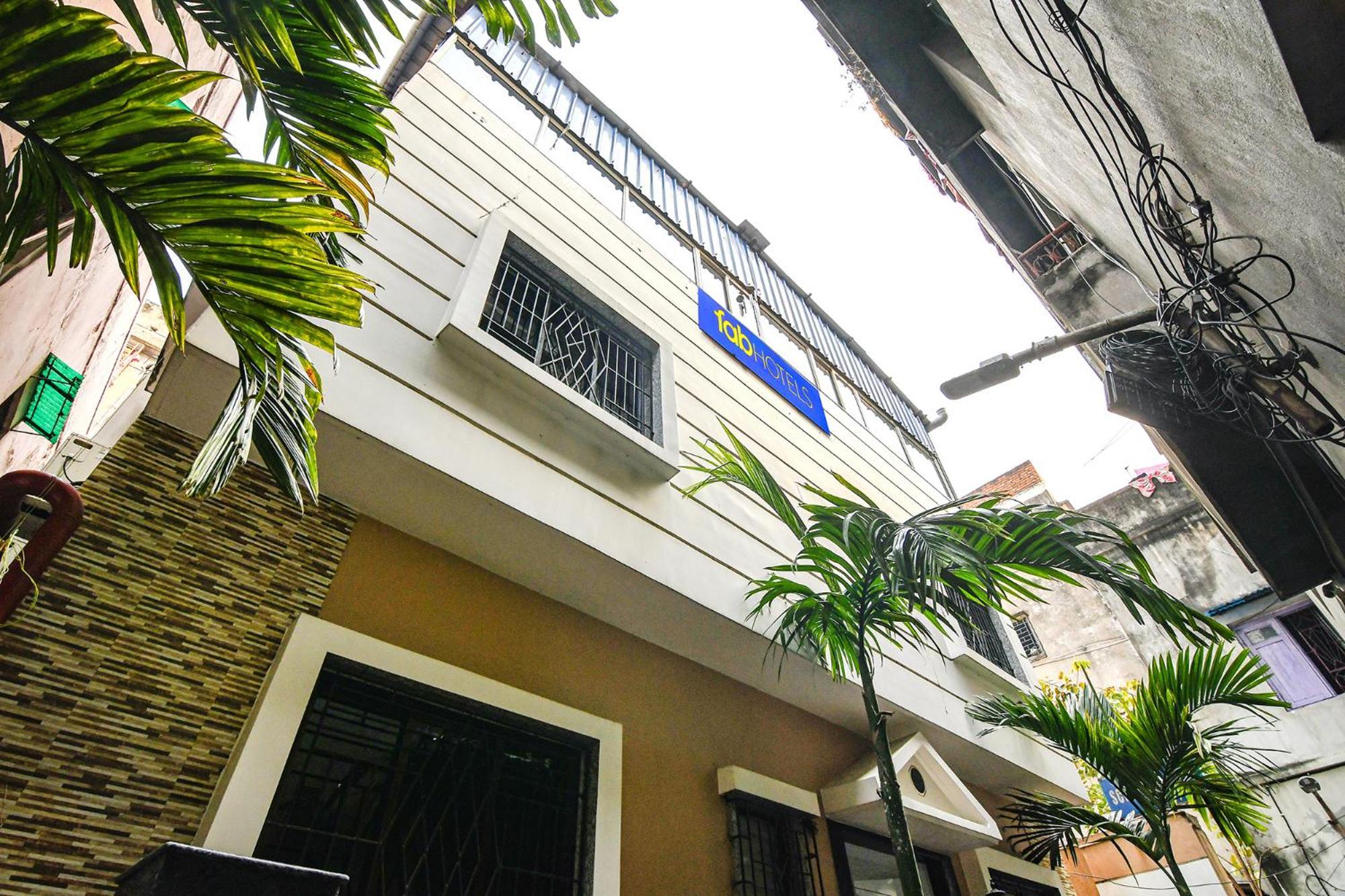 Fabexpress Scholer Motel Kolkata Bagian luar foto